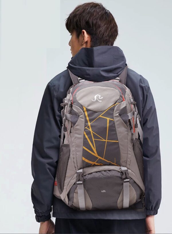 Balo trekking 40l Eberron E4